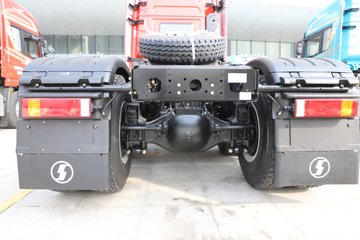 ��������X5000 ݼӢ�� 14.6L���� 680���� 6X4 ��ʿ��16�� ǣ����ͼƬ