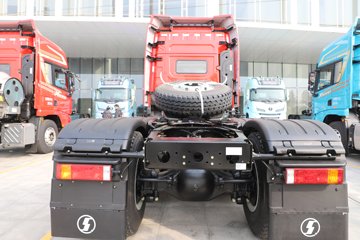 ��������X5000 ݼӢ�� 14.6L���� 680���� 6X4 ��ʿ��16�� ǣ����ͼƬ