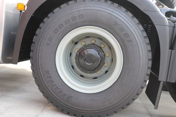 ��������X5000 ݼӢ�� 14.6L���� 680���� 6X4 ��ʿ��16�� ǣ����ͼƬ