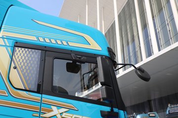 ��������X5000 ݼӢ�� 11.5L���� 530���� 6X4 ��ʿ��12�� ǣ����ͼƬ