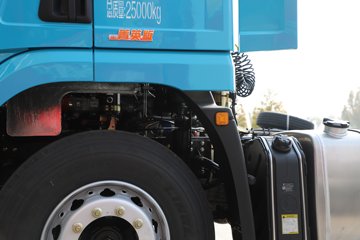 ��������X5000 ݼӢ�� 11.5L���� 530���� 6X4 ��ʿ��12�� ǣ����ͼƬ