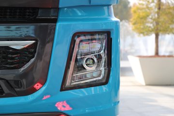 ��������X5000 ݼӢ�� 11.5L���� 530���� 6X4 ��ʿ��12�� ǣ����ͼƬ