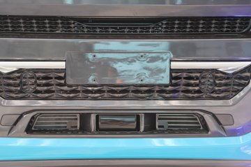 ��������X5000 ݼӢ�� 11.5L���� 530���� 6X4 ��ʿ��12�� ǣ����ͼƬ