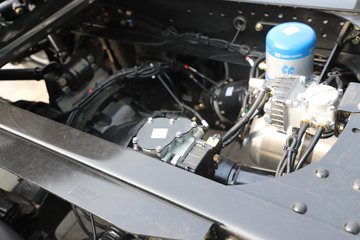 ��������X5000 ݼӢ�� 11.5L���� 530���� 6X4 ��ʿ��12�� ǣ����ͼƬ