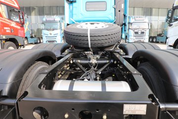 ��������X5000 ݼӢ�� 11.5L���� 530���� 6X4 ��ʿ��12�� ǣ����ͼƬ