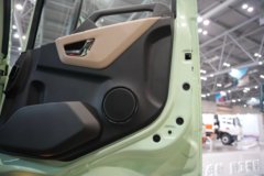 东风商用车天锦KC 6X2 4.8米纯电动自卸车 宁德时代282kWh 东风商用车天锦KC 6X2 4.8米纯电动自卸车 宁德时代282kWh