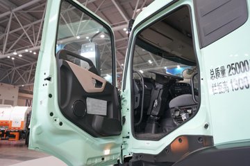 �������ó����KC 6X2 4.8�״��綯��ж�� ����ʱ��282kWhͼƬ