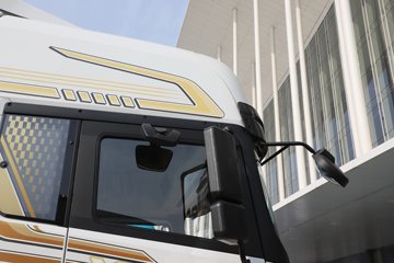 ��������X5000C 9.9L���� 480���� 6X4 ��ʿ��12�� ǣ����ͼƬ