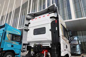 ��������X5000C 9.9L���� 480���� 6X4 ��ʿ��12�� ǣ����ͼƬ