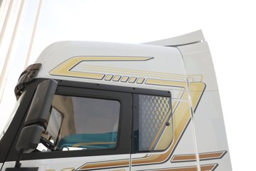 ��������X5000C 9.9L���� 480���� 6X4 ��ʿ��12�� ǣ����ͼƬ