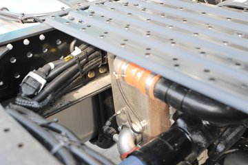 ��������X5000C 9.9L���� 480���� 6X4 ��ʿ��12�� ǣ����ͼƬ