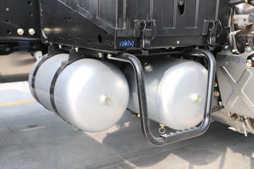 ��������X5000C 9.9L���� 480���� 6X4 ��ʿ��12�� ǣ����ͼƬ