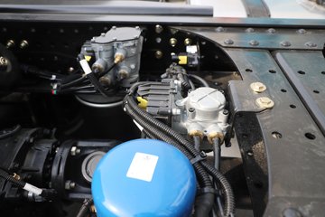 ��������X5000C 9.9L���� 480���� 6X4 ��ʿ��12�� ǣ����ͼƬ