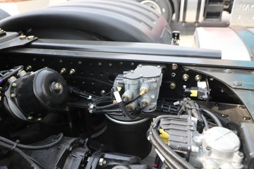 ��������X5000C 9.9L���� 480���� 6X4 ��ʿ��12�� ǣ����ͼƬ