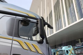 德龙M5000&nbsp;牵引车外观                                                图片