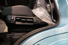 陕汽德龙M5000 12.5L LNG 530马力 6X4 法士特12档 牵引车