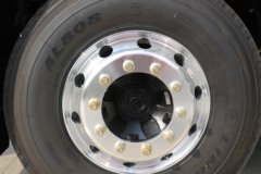 陕汽德龙M5000 12.5L LNG 530马力 6X4 法士特12档 牵引车