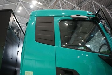 �������KC 8X4 6.5�״��綯��ж�� ����ʱ��352kWhͼƬ