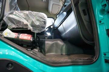 �������KC 8X4 6.5�״��綯��ж�� ����ʱ��352kWhͼƬ