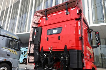 ��������M5000C ���� 9.9L���� 480���� 6X4 ��ʿ��12�� ǣ����ͼƬ