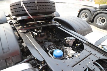 ��������M5000C ���� 9.9L���� 480���� 6X4 ��ʿ��12�� ǣ����ͼƬ