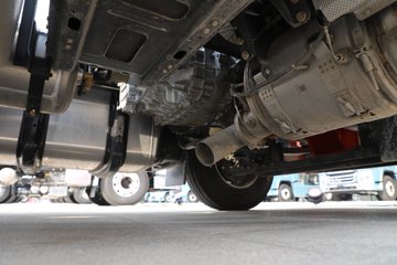 ��������M5000C ���� 9.9L���� 480���� 6X4 ��ʿ��12�� ǣ����ͼƬ