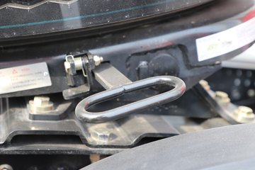 ��������M5000C ���� 9.9L���� 480���� 6X4 ��ʿ��12�� ǣ����ͼƬ