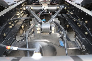 ��������M5000C ���� 9.9L���� 480���� 6X4 ��ʿ��12�� ǣ����ͼƬ