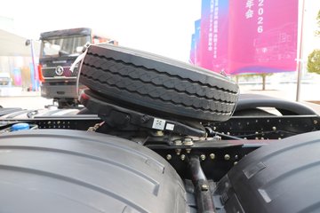 ��������M5000C ���� 9.9L���� 480���� 6X4 ��ʿ��12�� ǣ����ͼƬ