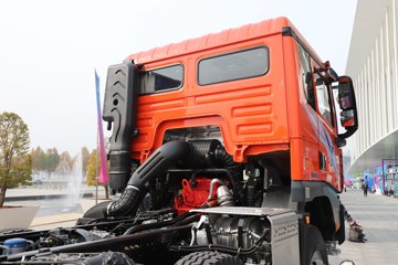 ��������X5000C ��ԭ�� 12.5L���� 600���� 8X4 ��ʿ��13�� 6.8����ж��ͼƬ