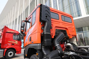 ��������X5000C ��ԭ�� 12.5L���� 600���� 8X4 ��ʿ��13�� 6.8����ж��ͼƬ