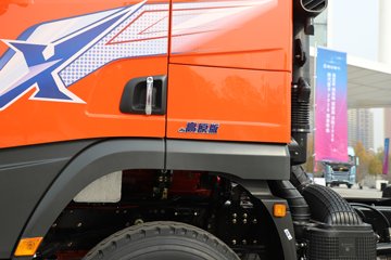 ��������X5000C ��ԭ�� 12.5L���� 600���� 8X4 ��ʿ��13�� 6.8����ж��ͼƬ