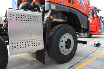 ��������X5000C ��ԭ�� 12.5L���� 600���� 8X4 ��ʿ��13�� 6.8����ж��ͼƬ