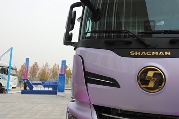 ��������M6000C 6.8L���� 320���� 4X2 ������10�� AMT�Զ��� 9.8����ʽ�ػ���ͼƬ