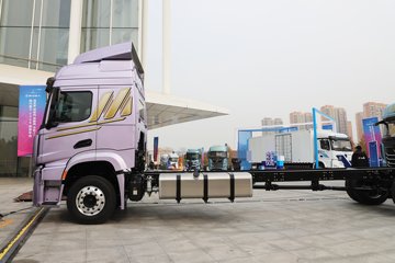 ��������M6000C 6.8L���� 320���� 4X2 ������10�� AMT�Զ��� 9.8����ʽ�ػ���ͼƬ