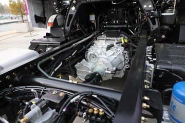 ��������M6000C 6.8L���� 320���� 4X2 ������10�� AMT�Զ��� 9.8����ʽ�ػ���ͼƬ