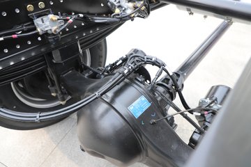 ��������M6000C 6.8L���� 320���� 4X2 ������10�� AMT�Զ��� 9.8����ʽ�ػ���ͼƬ