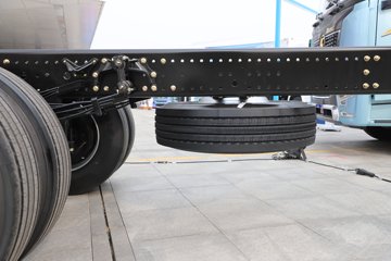 ��������M6000C 6.8L���� 320���� 4X2 ������10�� AMT�Զ��� 9.8����ʽ�ػ���ͼƬ