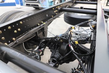 ��������M6000C 6.8L���� 320���� 4X2 ������10�� AMT�Զ��� 9.8����ʽ�ػ���ͼƬ