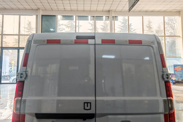 Զ������V8E 2025�� �ǻ۰� 2�� ���綯��ջ��� ����ʱ��50.2kWhͼƬ