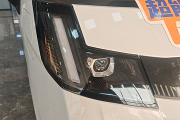 Զ������V8E 2025�� �ǻ۰� 2�� ���綯��ջ��� ����ʱ��50.2kWhͼƬ