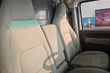 Զ������V8E 2025�� �ǻ۰� 2�� ���綯��ջ��� ����ʱ��50.2kWhͼƬ