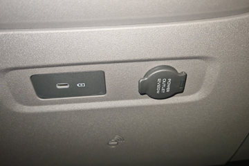 Զ������V8E 2025�� �ǻ۰� 2�� ���綯��ջ��� ����ʱ��50.2kWhͼƬ