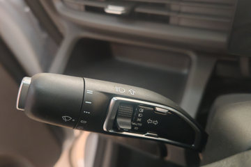 Զ������V8E 2025�� �ǻ۰� 2�� ���綯��ջ��� ����ʱ��50.2kWhͼƬ