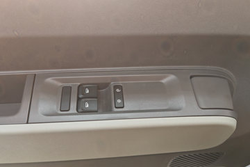 Զ������V8E 2025�� �ǻ۰� 2�� ���綯��ջ��� ����ʱ��50.2kWhͼƬ