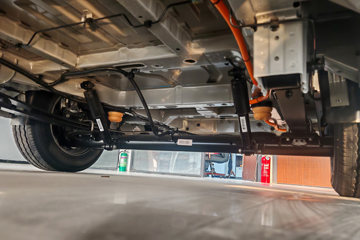 Զ������V8E 2025�� �ǻ۰� 2�� ���綯��ջ��� ����ʱ��50.2kWhͼƬ