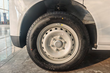 Զ������V8E 2025�� �ǻ۰� 2�� ���綯��ջ��� ����ʱ��50.2kWhͼƬ