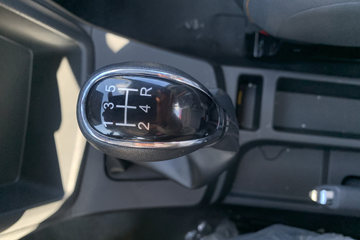 ����;��T7 2025�� 1.6L���� 122���� 5�� 3.1�׵�������΢��ͼƬ