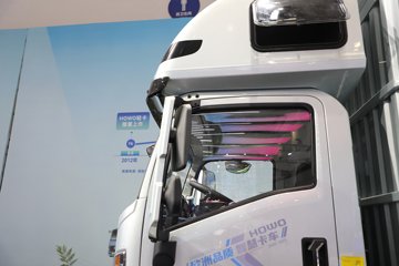 ����HOWOͳ˧T8 2.5L���� 185���� �й�����12�� 4.15�׵��Ų�դʽ�Ῠ(˯�߲�)ͼƬ