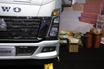 ����HOWOͳ˧T8 2.5L���� 185���� �й�����12�� 4.15�׵��Ų�դʽ�Ῠ(˯�߲�)ͼƬ